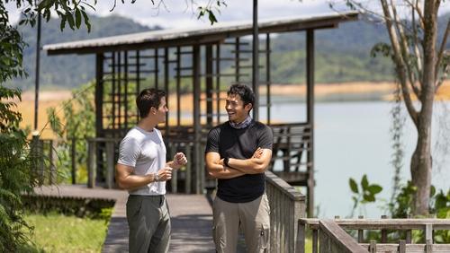 No Taste Like Home with Antoni Porowski 1. Sezon 2. Bölüm